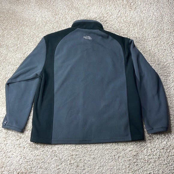 EUC Men’s The North Face Black/Gray Full Zip Two Tone Fleece Jacket Size XXL - Picture 6 of 10